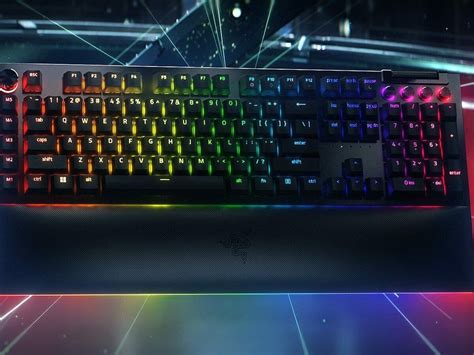 Razer BlackWidow V Pro Mechanical Gaming Keyboard Has Full Blown Razer Chroma RGB Gadget Flow