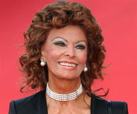 Sophia Loren She Was Born As Sofia Scicolone At The Clinica Regina