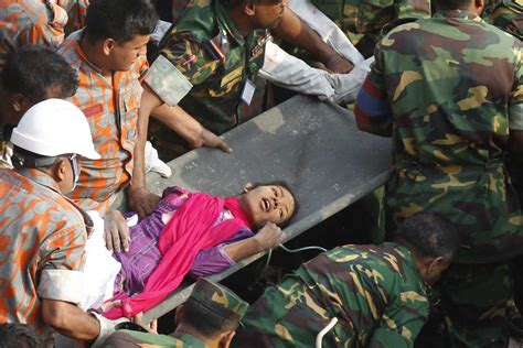 Bangladesh Rescuers Find Survivor In Rubble 17 Days After Collapse Globalnewsca