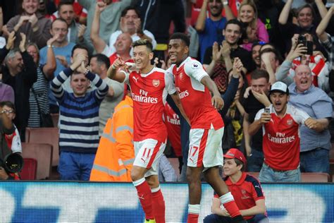 arsenal star mesut ozil backs fearless team mate alex iwobi to continue on path to the top