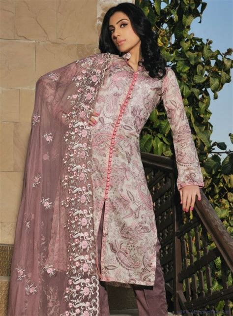 99 fashion style girls lifestyles girls clothes mehndi designs and dresses gul ahmad lawn