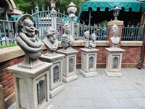 The Hitchhiking Ghosts From The Haunted Mansion Can Now Come Home With