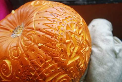 21 Of The Best Pumpkin Carving Or Not Ideas