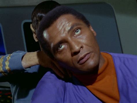 One Trek Mind Top 10 Uses Of The Vulcan Nerve Pinch Vulcan Nerve