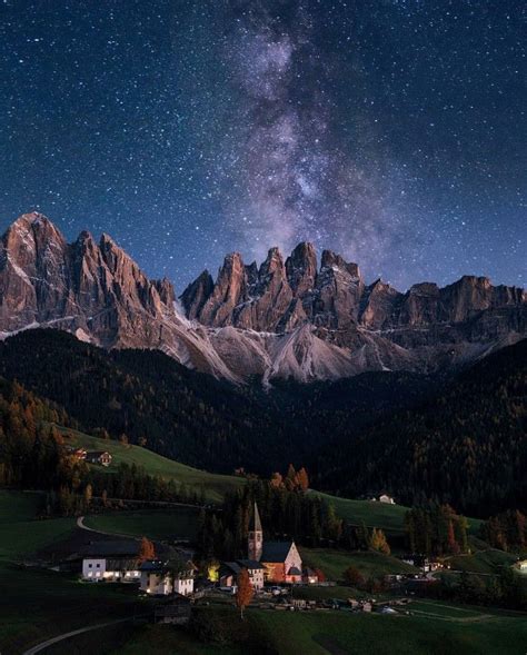 Milky Way Over Dolomites Italy Italy Photography Dolomites Italy