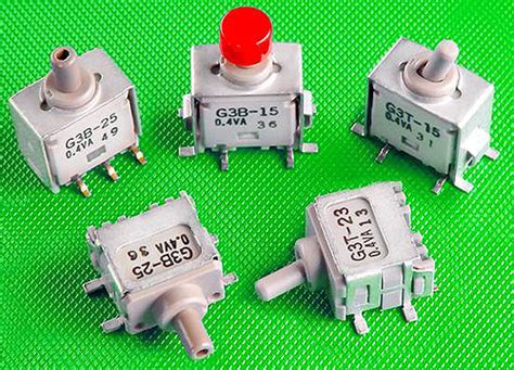 Ultra Miniature Surface Mount Toggle And Pushbutton Switches