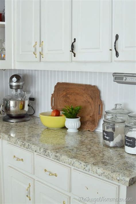 25 Attractively Chic Kitchen Beadboard Backsplash Inspirations