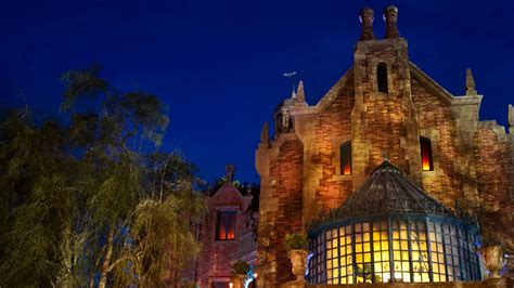 The Haunted Mansion At Magic Kingdom Closing For Refurbishment Could