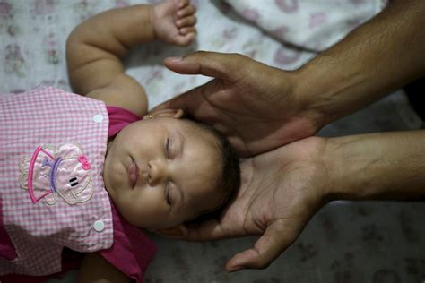 zika virus spreads fear among pregnant brazilians