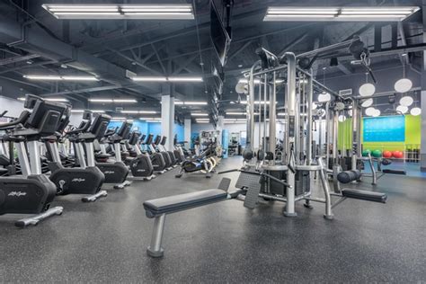 Gym And Fitness Center In Ironbound Blink Fitness Newark Nj