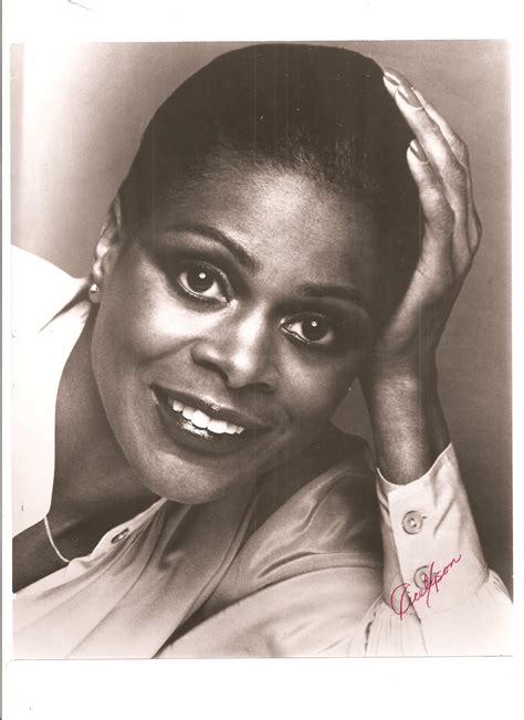 Cicely Tyson Cicely Tyson Global Beauty Becoming An Actress