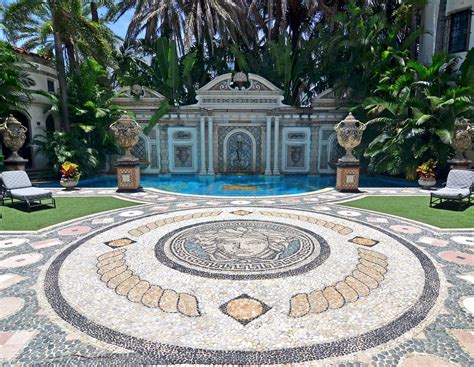 Inside Miamis Famous Versace Mansion Which Just Sold For A Bargain Us