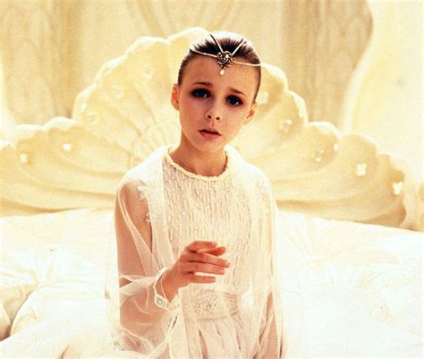 ‘neverending Storys Childlike Empress Tami Stronach See Her Now