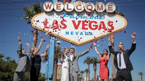 2023 Guide To Your Las Vegas Wedding Getting Married