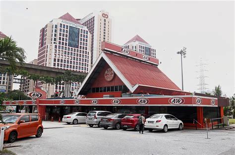 See 21 unbiased reviews of a&w restaurant, rated 2.5 of 5 on tripadvisor and ranked #722 of 915 restaurants in melaka. Oh No! A&W Petaling Jaya To Shut Down Operations After 55 ...