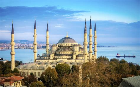 Is the Blue Mosque free?