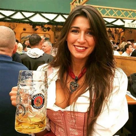 german girls in dirndls—vince vance oktoberfest woman german beer girl oktoberfest