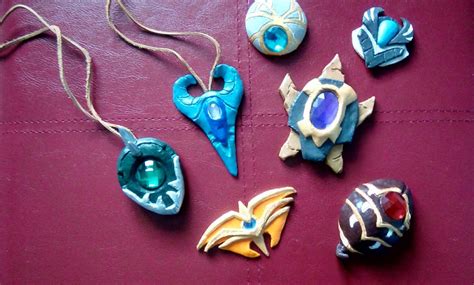 Huntik Toy Amulets