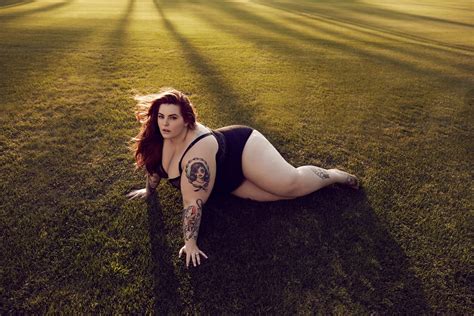 Plus Size Model Tess Holliday Talks Fashion Body Confidence And Having