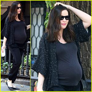 Pregnant Liv Tyler Takes A Stroll Displays Growing Baby Bump Liv
