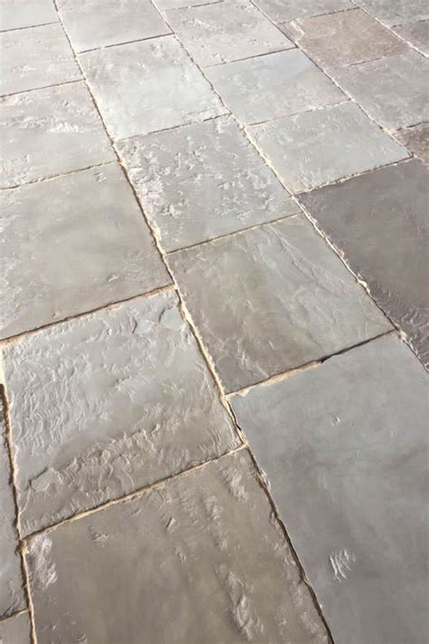A hardwearing, old looking natural stone floor tile that can be used inside and outside to create a traditional, popular herringbone pattern. Indian Aged York Flag 5 | Flooring, Flagstone flooring, York stone