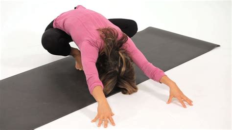 Best Yoga Poses You Can Do At Work Cool Yoga Poses Vrogue Co