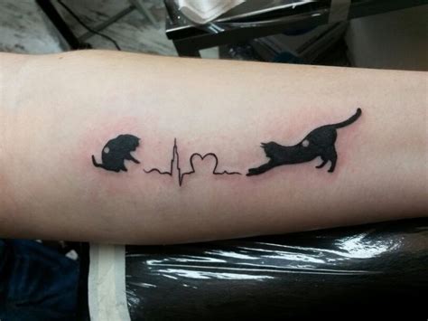 26 Best Cat Heart Tattoo Images On Pinterest Kitty Tattoos Cat Tattoos And Cute Kittens