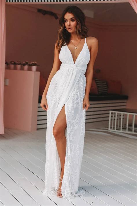 32 Best White Summer Dresses Inspired Beauty
