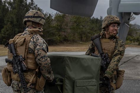 Dvids Images Combat Logistics Regiment 3 Marines Conduct Field