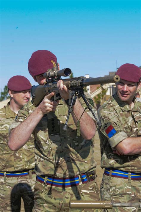 Pin On British Parachute Regiment