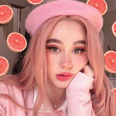 The Best Tutorial To Have A Peachy Aesthetic Makeup Look