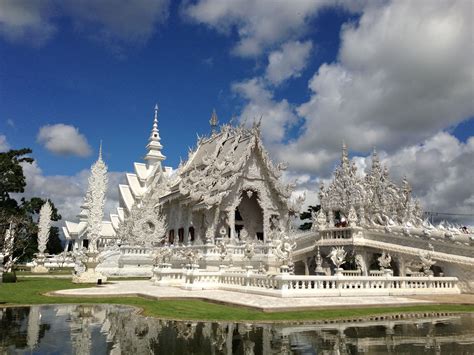 17 Fun Things To Do In Chiang Mai Thailand The White Temple