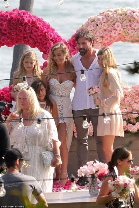 Just Married Denise Richards Wed Aaron Phypers On Saturday