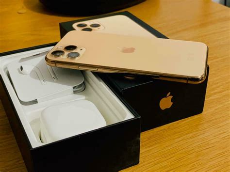 Save up to 15% on a refurbished iphone 11 pro max from apple. iPhone 11 Pro Max (64GB - Unlocked) Gold | in Manchester City Centre, Manchester | Gumtree