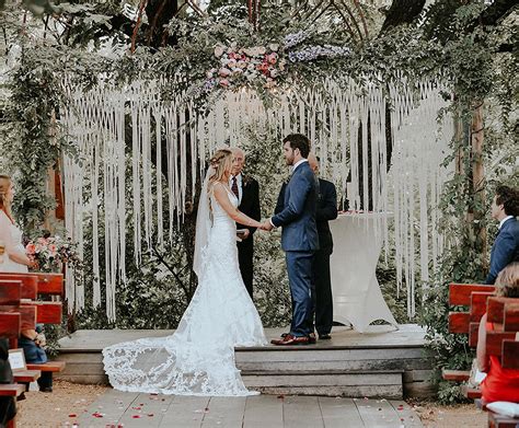 Top 10 Best Wedding Ceremony Arches