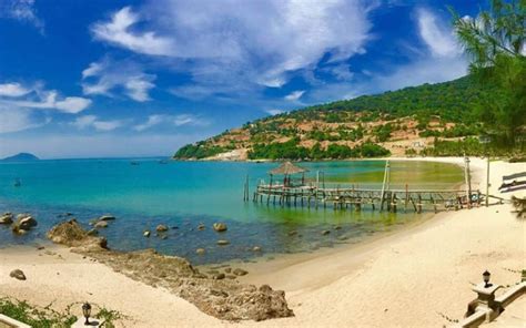 Tien Sa Beach Explore A Tranquil Paradise In Da Nang