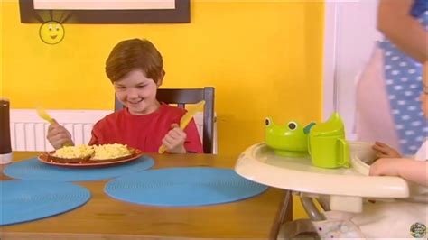 Cbeebies Tommy Zoom S01 Episode 8 Food Fight Youtube