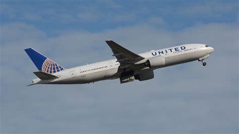N219ua Boeing 777 222er United Airlines By Lonewolf6738