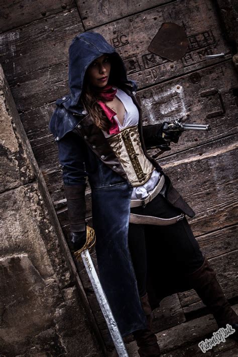 Girls Assassin S Creed Cosplay Google Search Assassins Creed Female