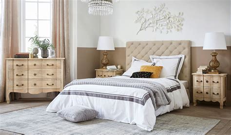 Une tête de lit capitonnée, un tissu gris ou taupe effet lin pour un look moderne et travaillé, le lit chiara est l'allié des chambres élégantes ! Tête de lit capitonnée en lin L 160 cm Chesterfield ...