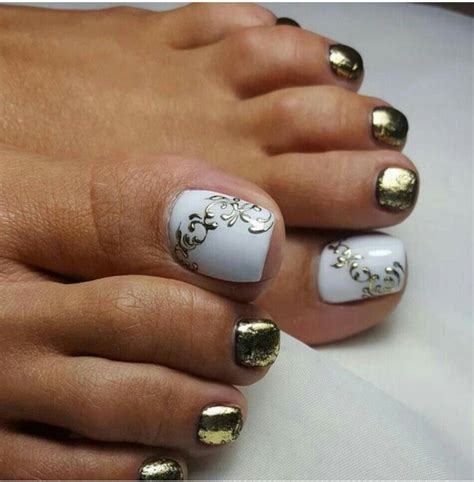 Pin By Joyful On Nails Feet Nail Design Nail Designs Bling Pretty