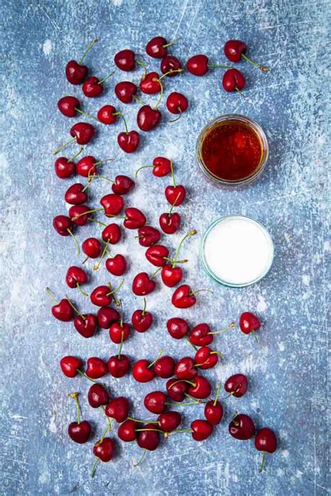 Amaretto Cherries Learn How To Make A Delicious Jar Of Boozy Cherries