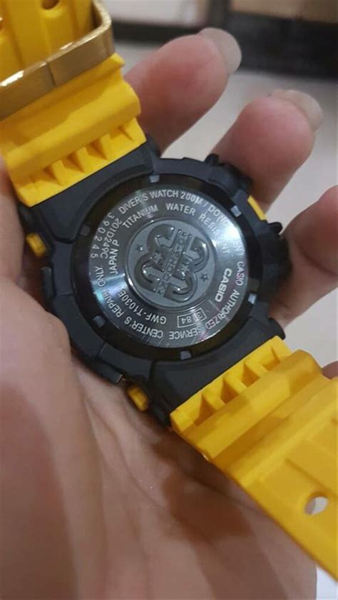 This one looks superficially similar to the hello divers! Jual G-Shock Frogman GWF-T1030E Yellow di lapak ROYAL ...