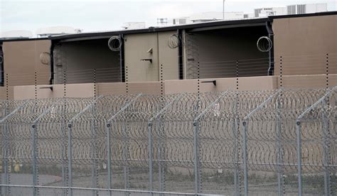 Hundreds Of Transgender California Inmates Request Transfers To Womens