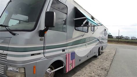 1998 Fleetwood Pace Arrow Vision 37a Tag Axle A Class Gas Rv From