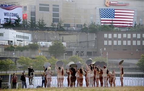 Women Pose Nude To Protest At Republican National Convention Sun