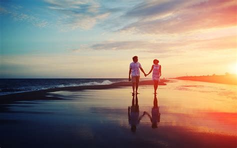 people couples sea sunset love life happiness walking photography shadow coupe walking