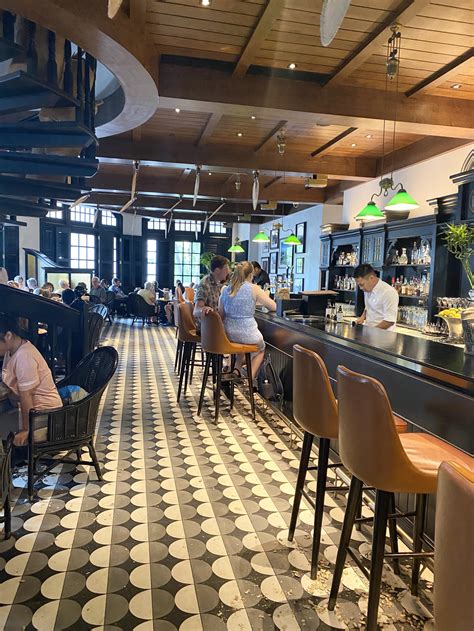 Singapore Series Long Bar Raffles Hotel — The Honest Blog