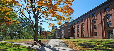 Wesleyan University Courses Fees Rankings Deadlines Placements