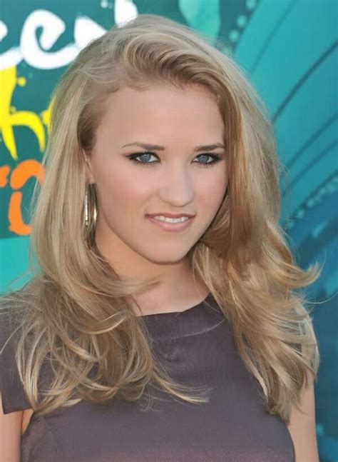 Emily Osment Is So Beautiful Emily Osment 10 Most Beautiful Women Lovely Medium Length Hair